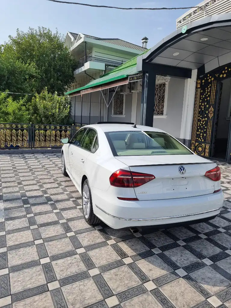 Volkswagen Passat 2018 - 283 000 TMT - Aşgabat - img 6