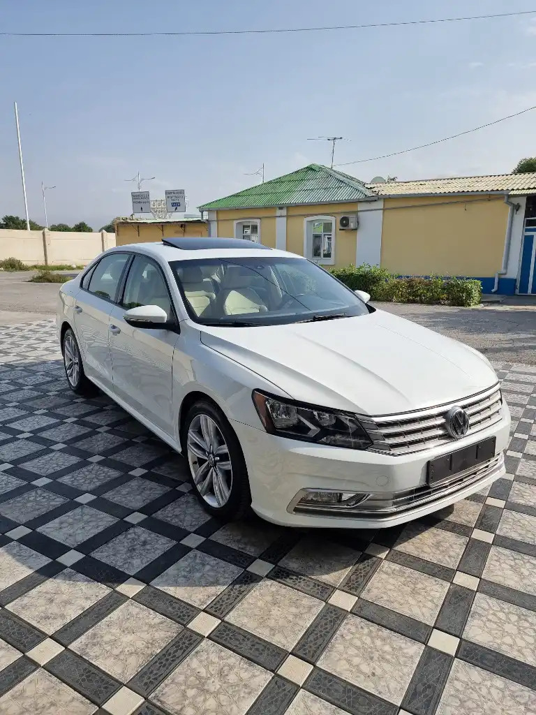 Volkswagen Passat 2018 - 283 000 TMT - Aşgabat - img 4