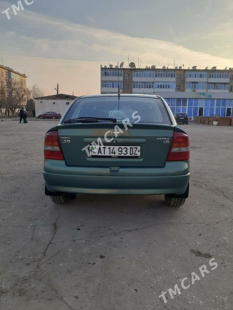 Opel Astra 2002 - 76 000 TMT - Дашогуз - img 3