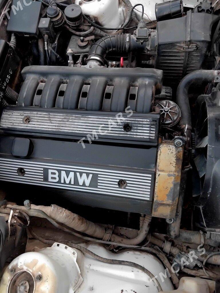 BMW 520 1992 - 40 000 TMT - Байрамали - img 3