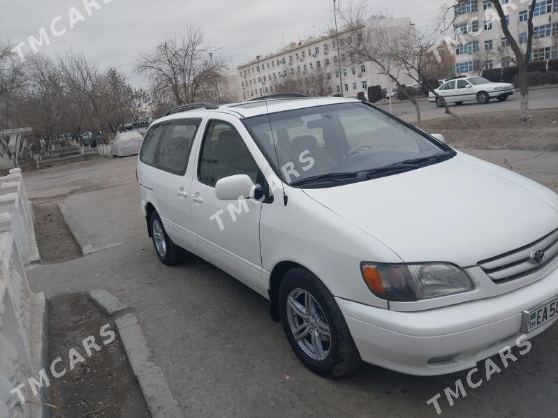 Toyota Sienna 2000 - 130 000 TMT - Дашогуз - img 5