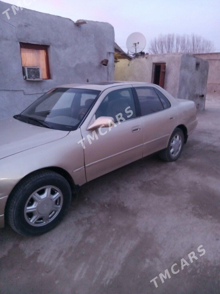 Toyota Camry 1995 - 80 000 TMT - Саят - img 2