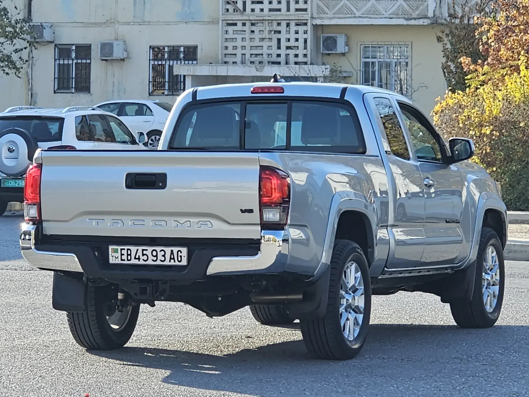 Toyota Tacoma 2022 - 340 000 TMT - Aşgabat - img 9