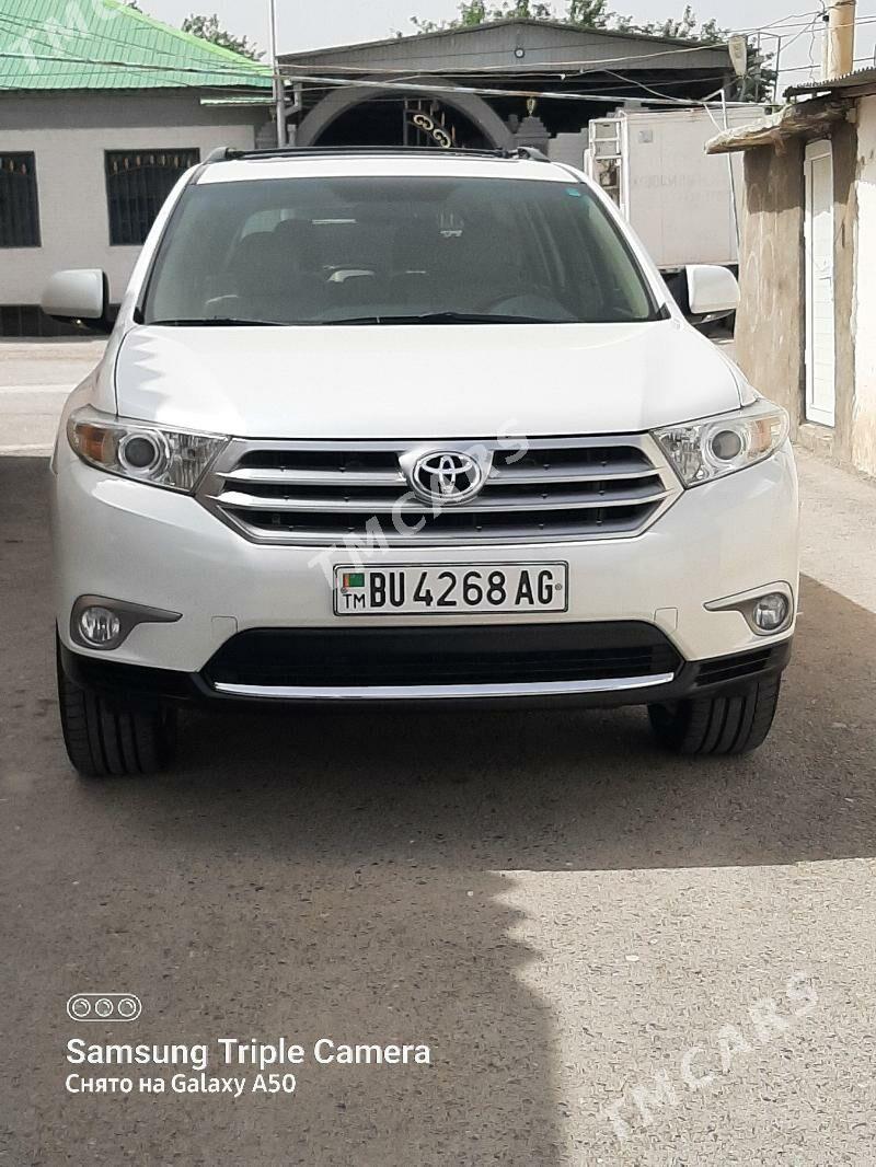 Toyota Highlander 2011 - 380 000 TMT - Ашхабад - img 2