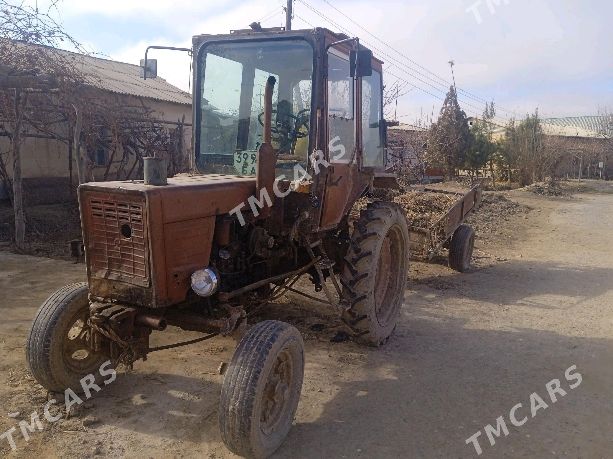 MTZ T-28 1993 - 40 000 TMT - Farap - img 3