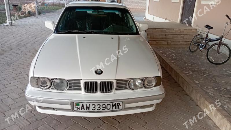 BMW 520 1990 - 45 000 TMT - Мургап - img 6