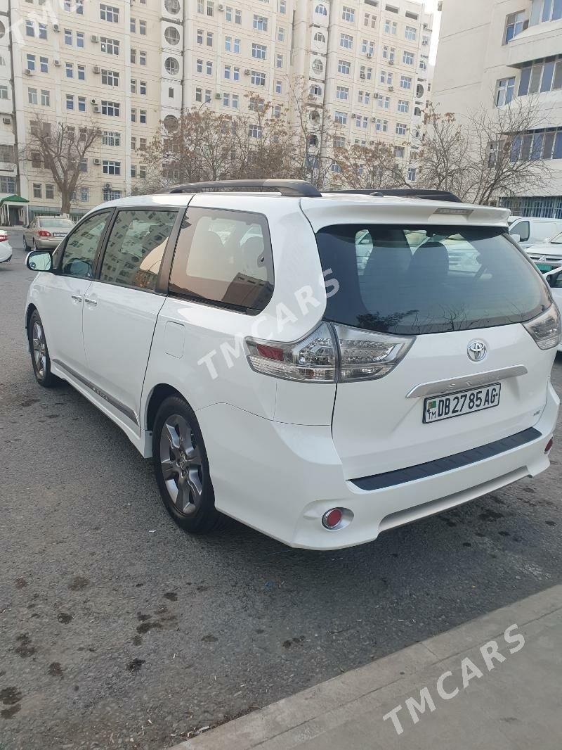 Toyota Sienna 2015 - 355 000 TMT - Aşgabat - img 2