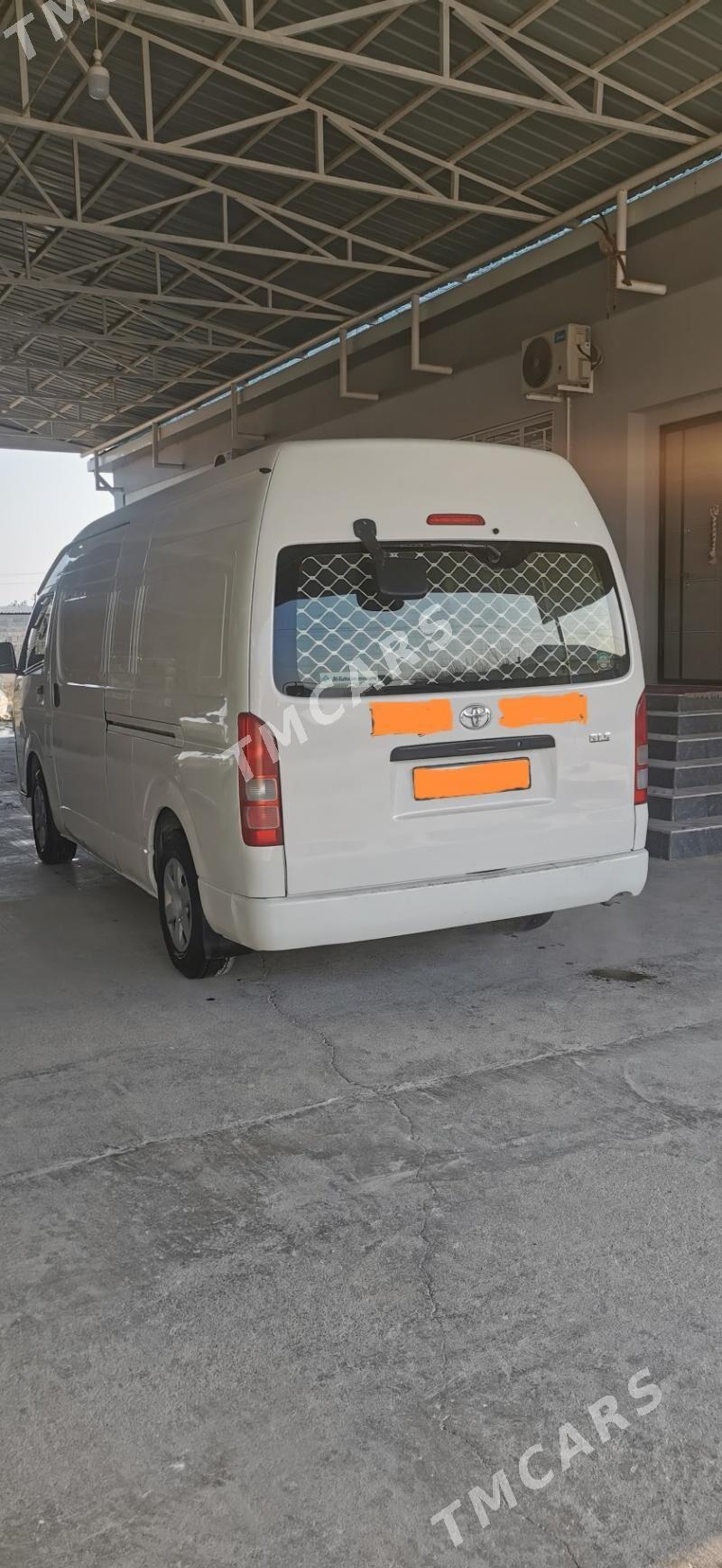 Toyota Hiace 2017 - 440 000 TMT - Gökdepe - img 4