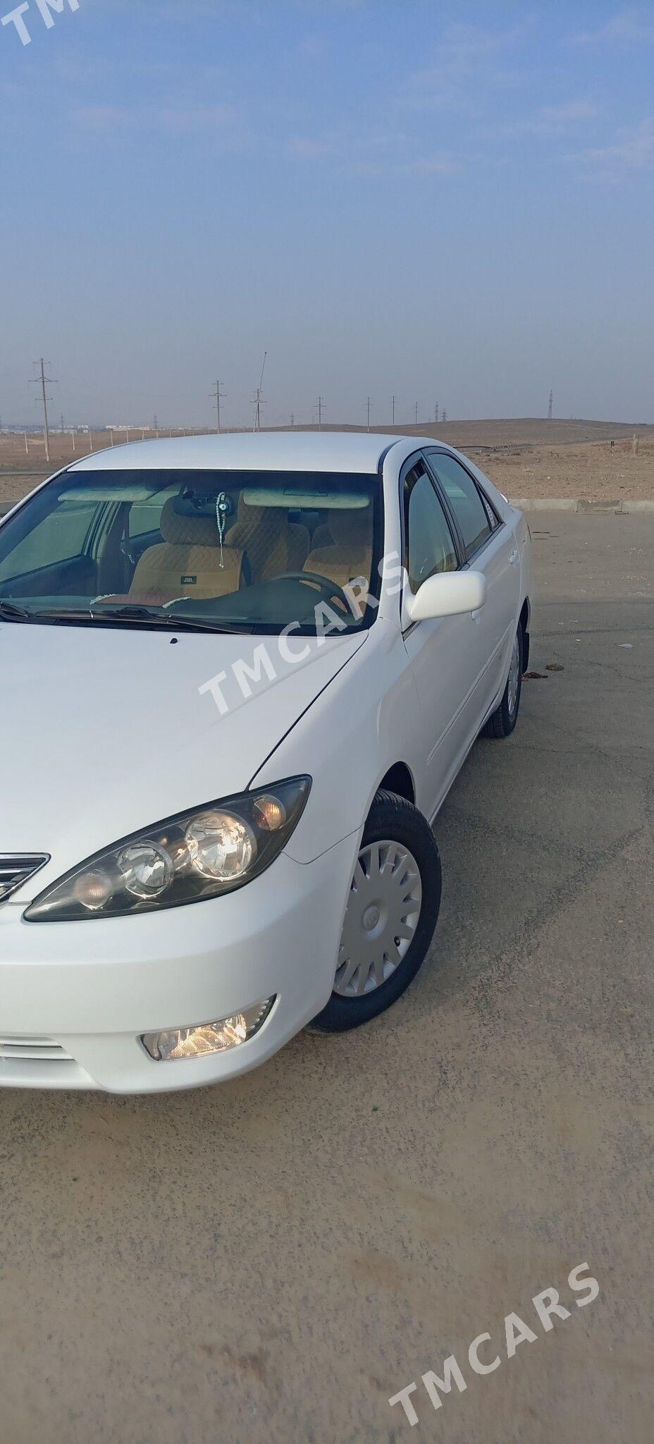 Toyota Camry 2005 - 170 000 TMT - Ашхабад - img 2