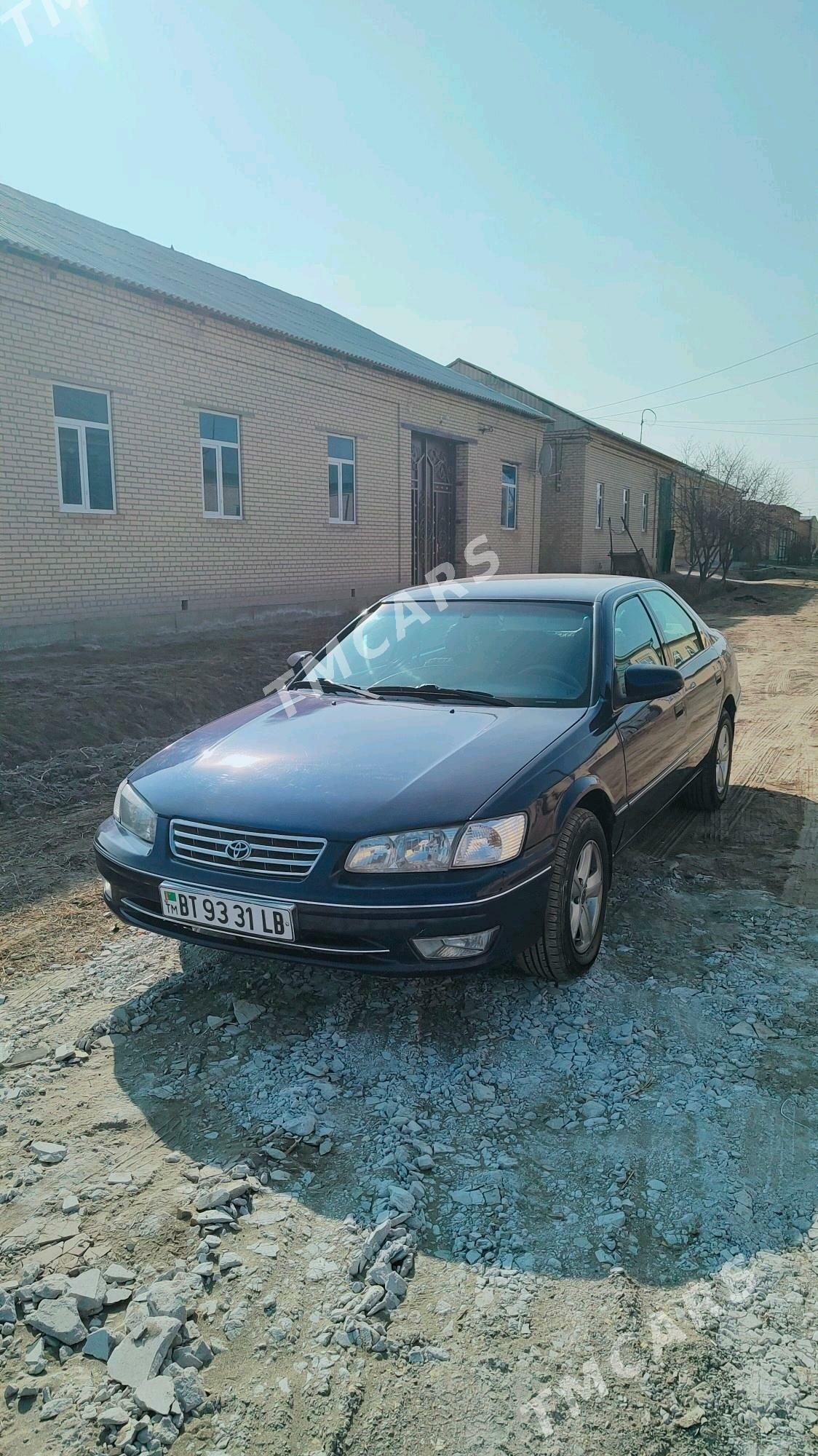 Toyota Camry 1999 - 110 000 TMT - Дянев - img 6