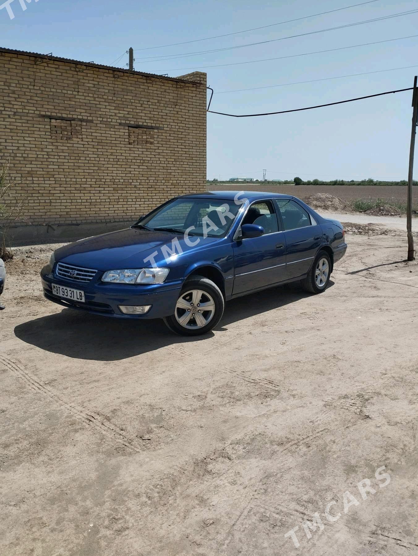 Toyota Camry 1999 - 110 000 TMT - Дянев - img 9