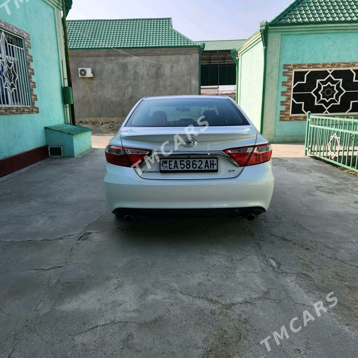 Toyota Camry 2015 - 265 000 TMT - Bäherden - img 3