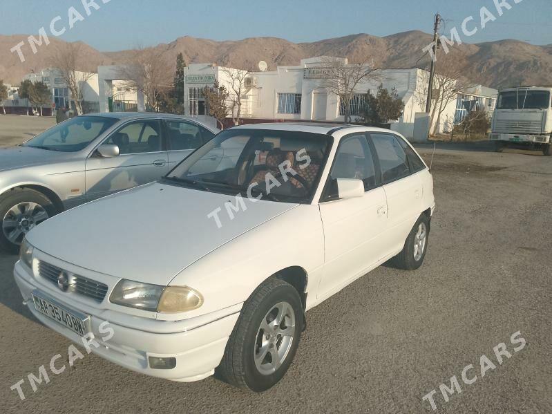 Opel Astra 1992 - 35 000 TMT - Туркменбаши - img 4