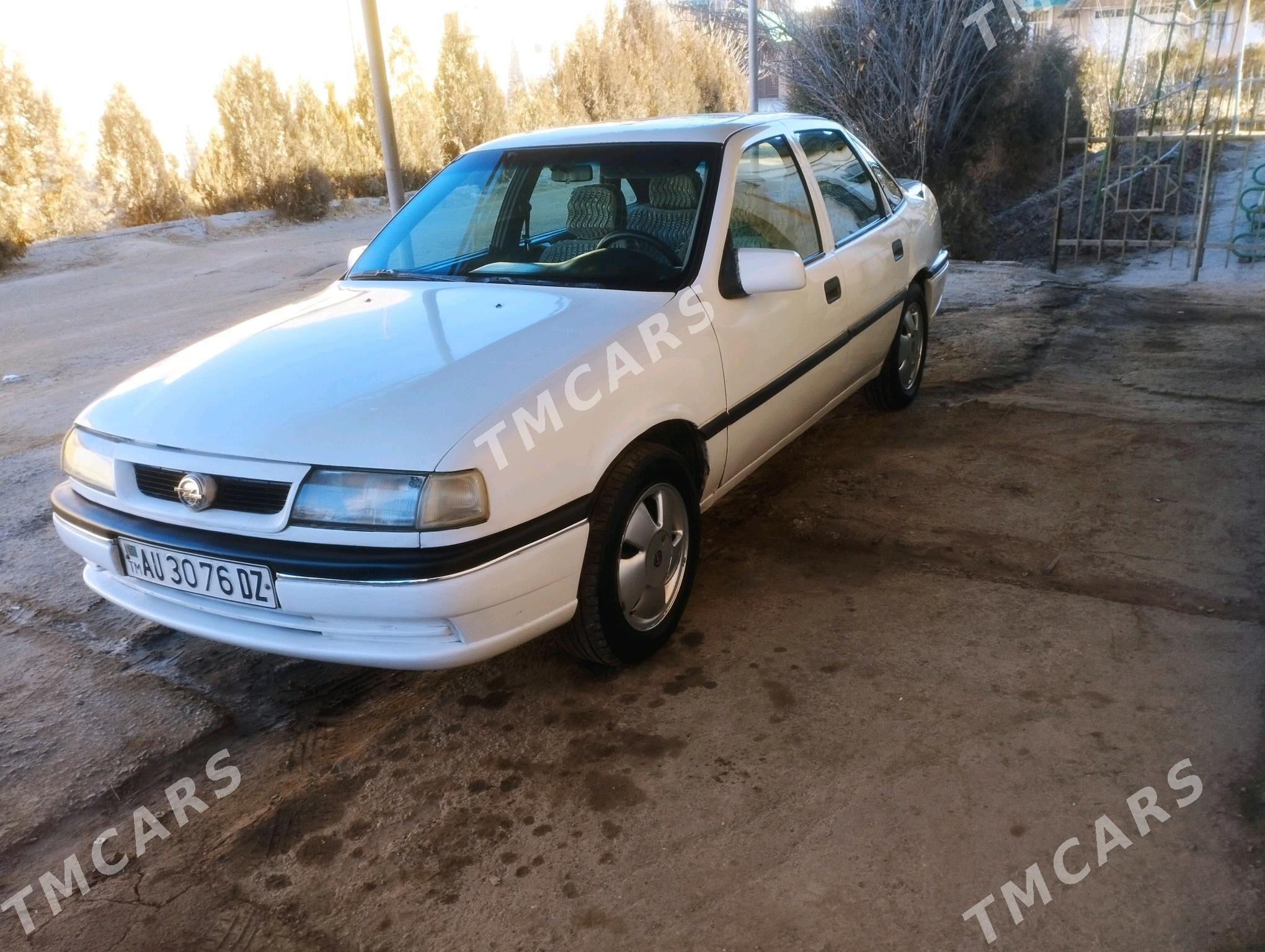 Opel Vectra 1995 - 40 000 TMT - Дашогуз - img 3