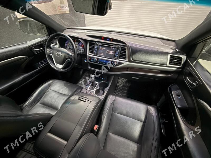 Toyota Highlander 2019 - 395 000 TMT - Ашхабад - img 8