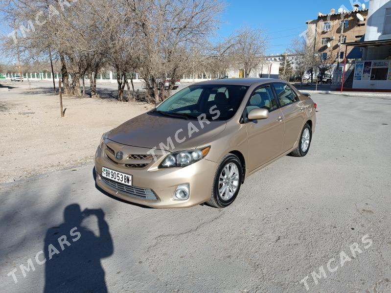 Toyota Corolla 2011 - 155 000 TMT - Балканабат - img 4