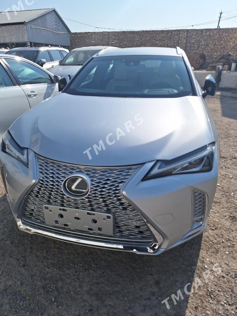 Lexus UX 200 2019 - 354 600 TMT - Mary - img 4