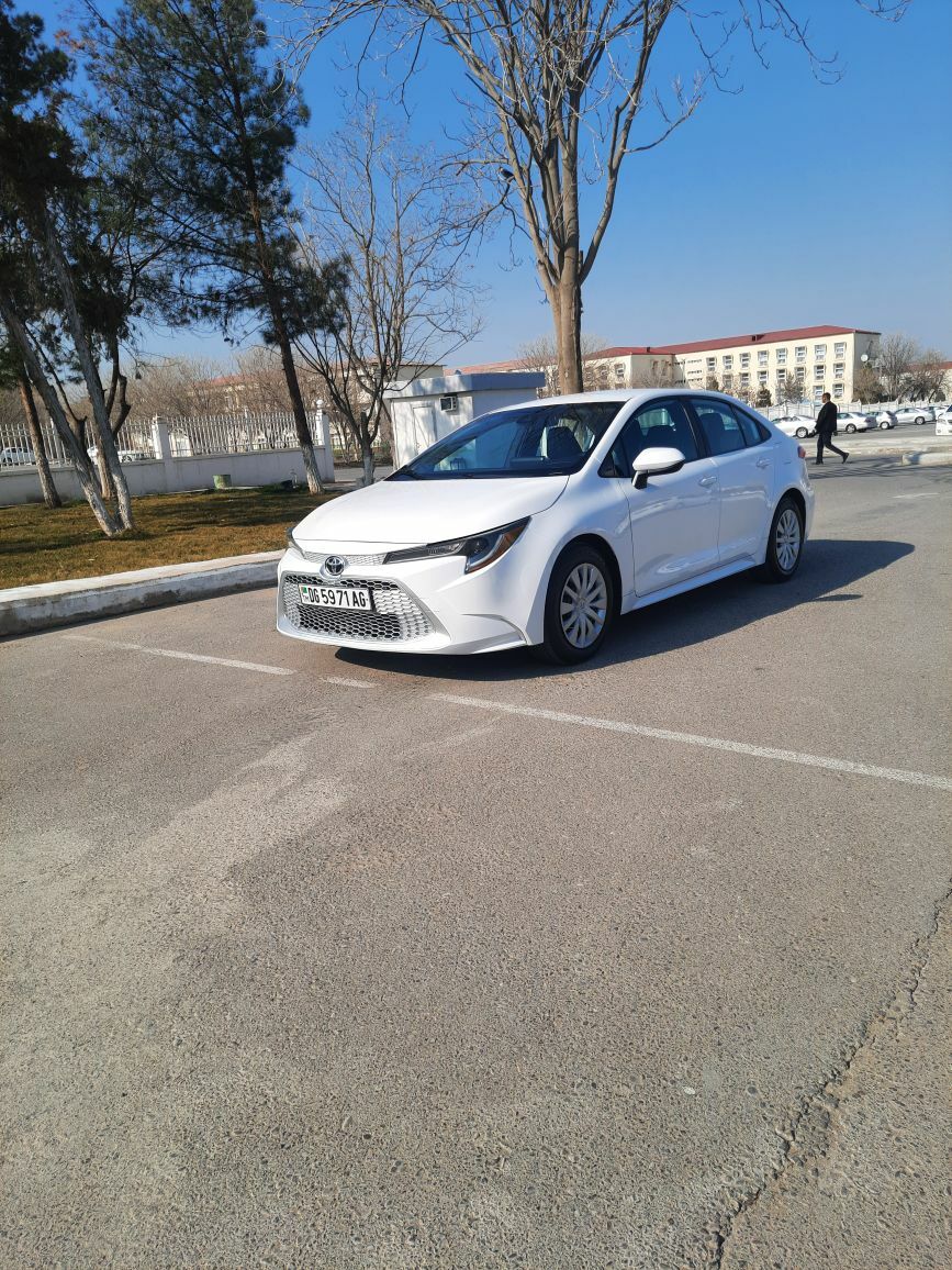 Toyota Corolla 2020 - 215 000 TMT - Aşgabat - img 2