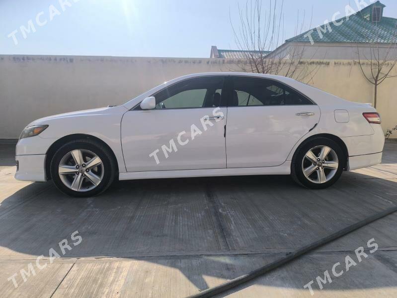 Toyota Camry 2011 - 180 000 TMT - Гёкдепе - img 3