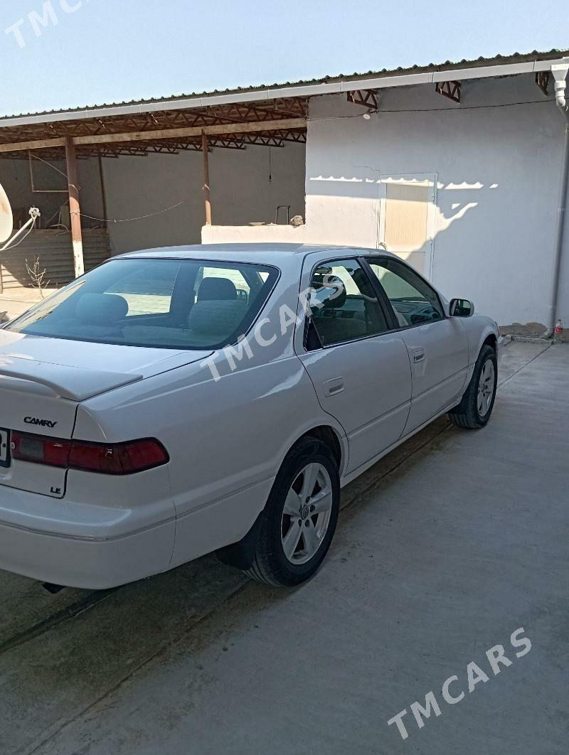 Toyota Camry 1999 - 100 000 TMT - Байрамали - img 6