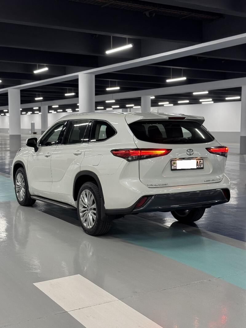 Toyota Highlander 2021 - 560 000 TMT - Ашхабад - img 3