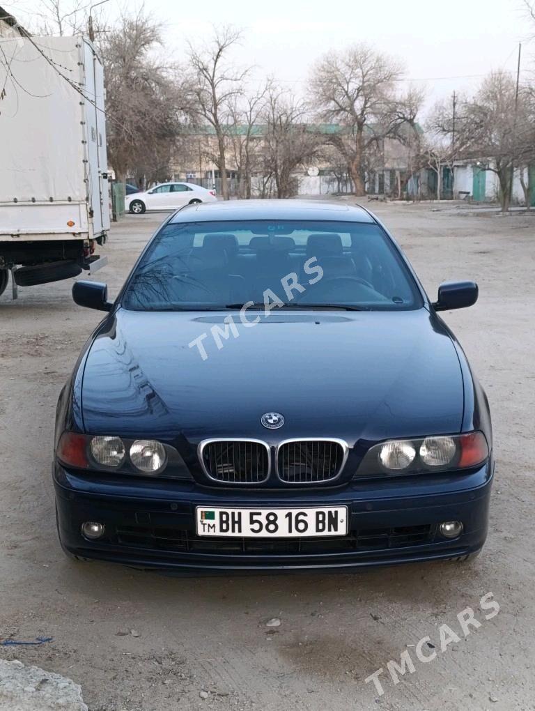 BMW E39 1999 - 85 000 TMT - Balkanabat - img 3