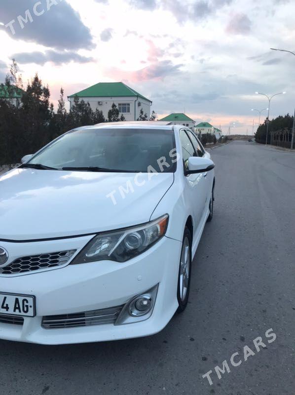 Toyota Camry 2013 - 228 000 TMT - Ашхабад - img 4