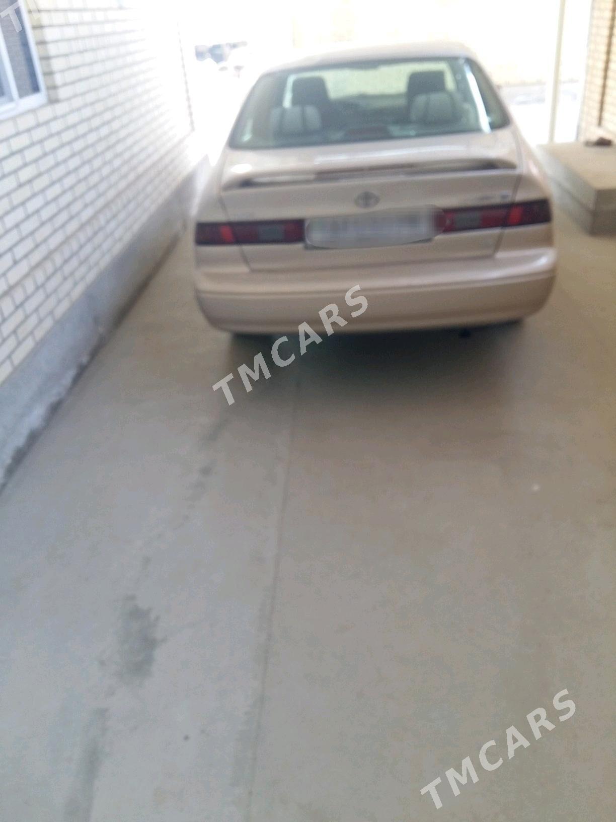 Toyota Camry 1999 - 129 000 TMT - Мары - img 2