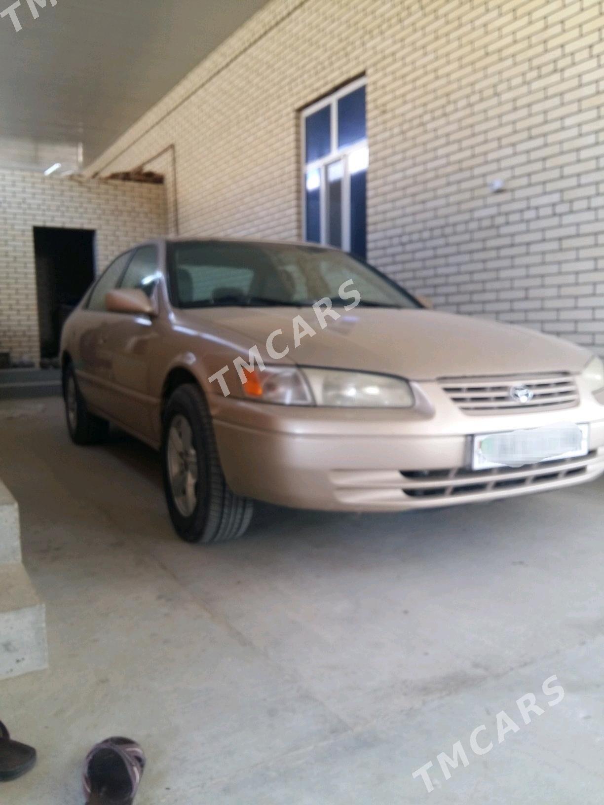 Toyota Camry 1999 - 129 000 TMT - Мары - img 4