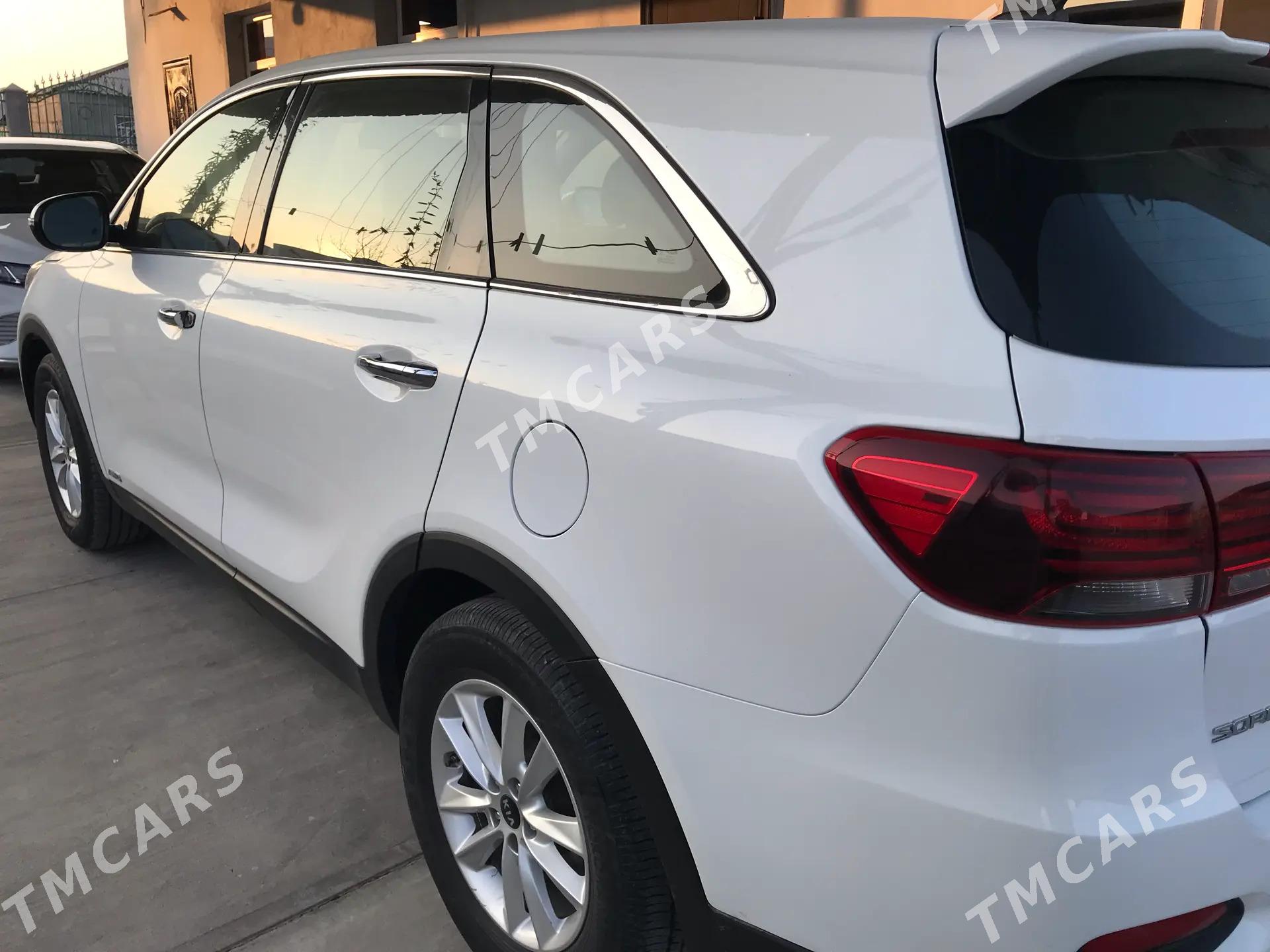 Kia Sorento 2019 - 280 000 TMT - Aşgabat - img 9