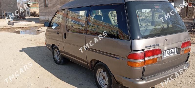 Toyota Lite ace 1992 - 40 000 TMT - Газаджак - img 4