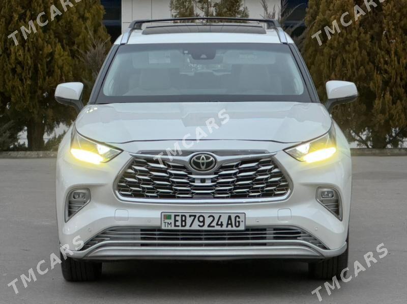 Toyota Highlander 2022 - 630 000 TMT - Бедев - img 2