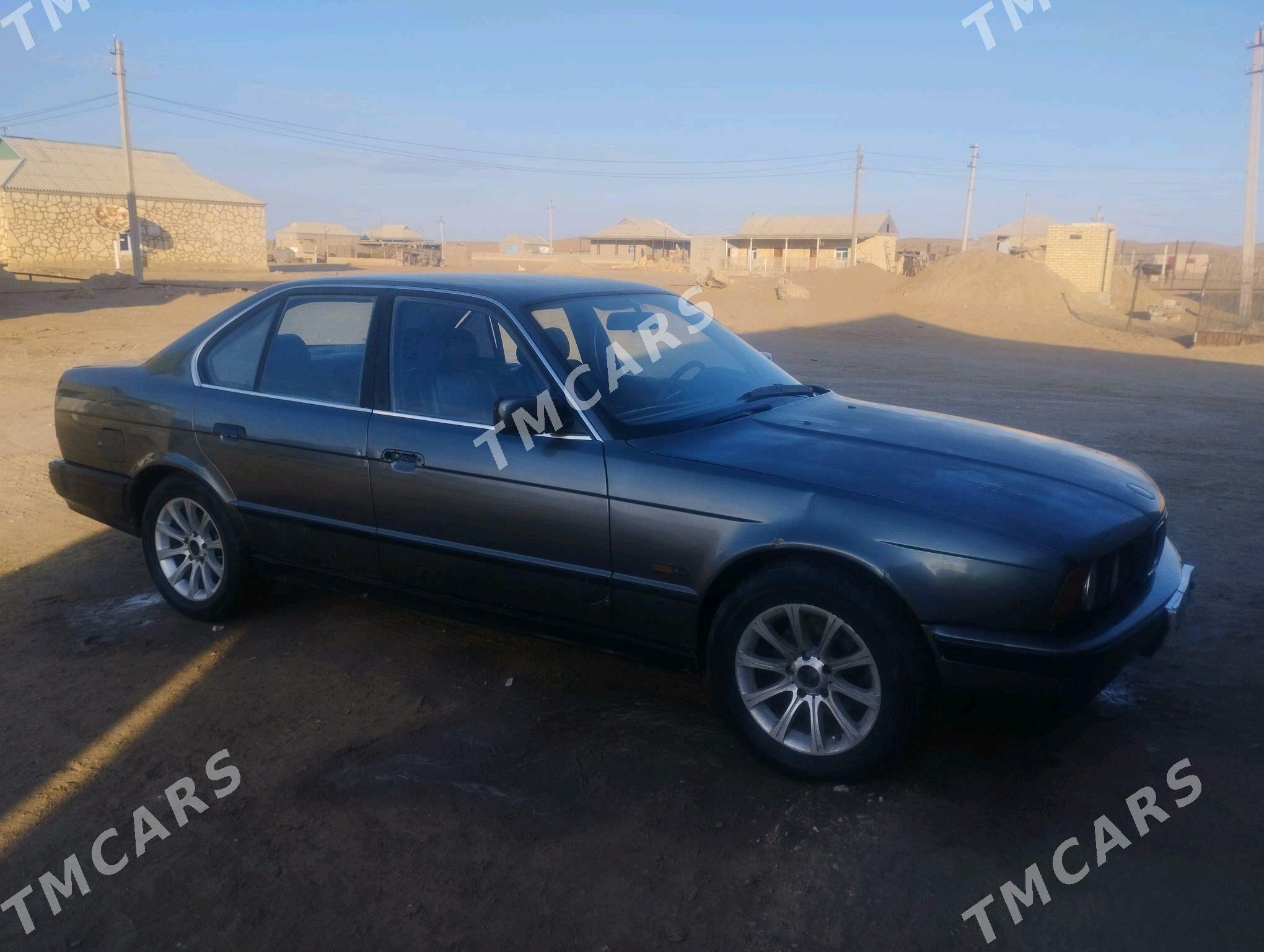 BMW 525 1992 - 30 000 TMT - Эсенгулы - img 3