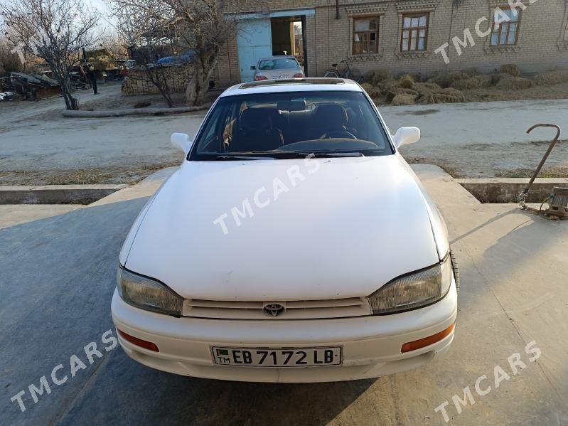 Toyota Camry 1994 - 76 000 TMT - Чарджоу - img 4