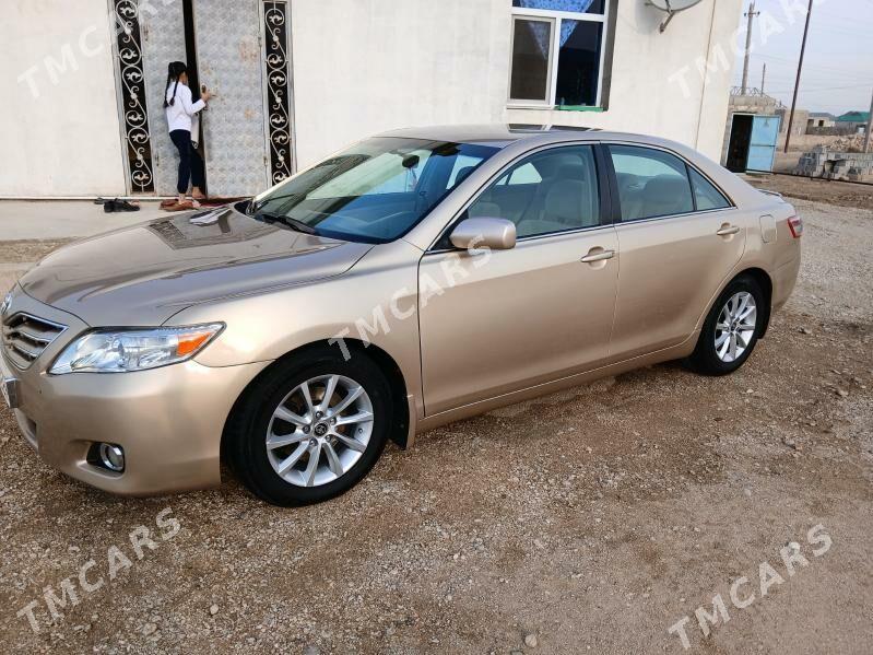 Toyota Camry 2010 - 180 000 TMT - Балканабат - img 5