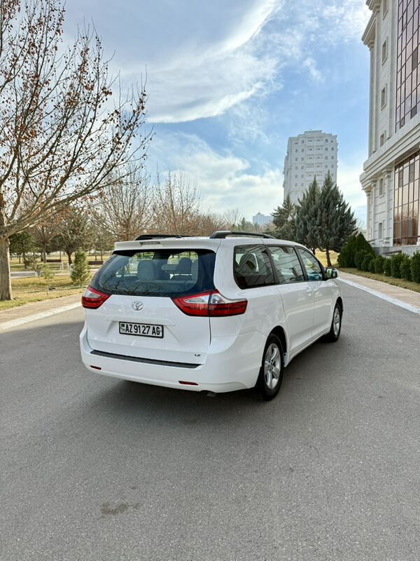 Toyota Sienna 2016 - 325 000 TMT - Ашхабад - img 3