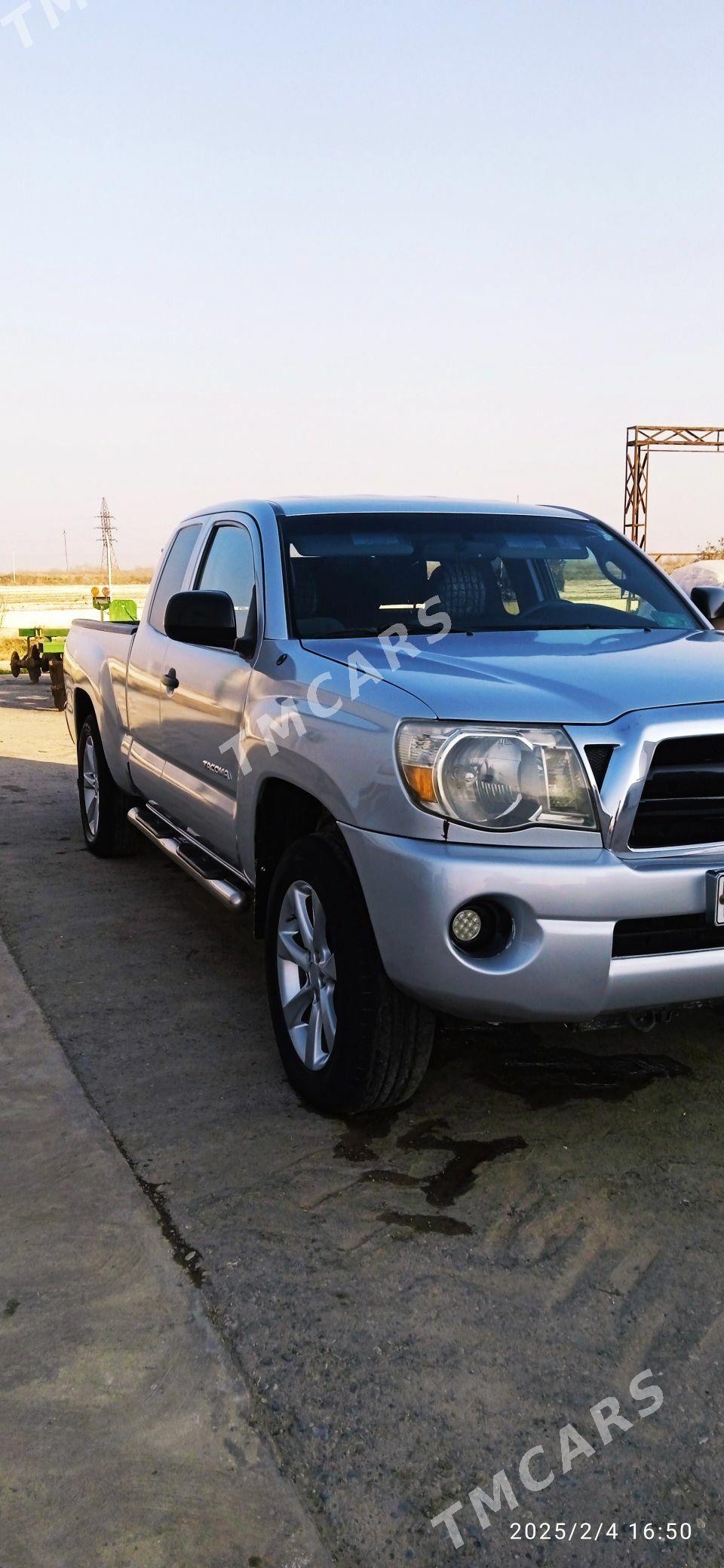 Toyota Tacoma 2010 - 190 000 TMT - Tejen - img 2