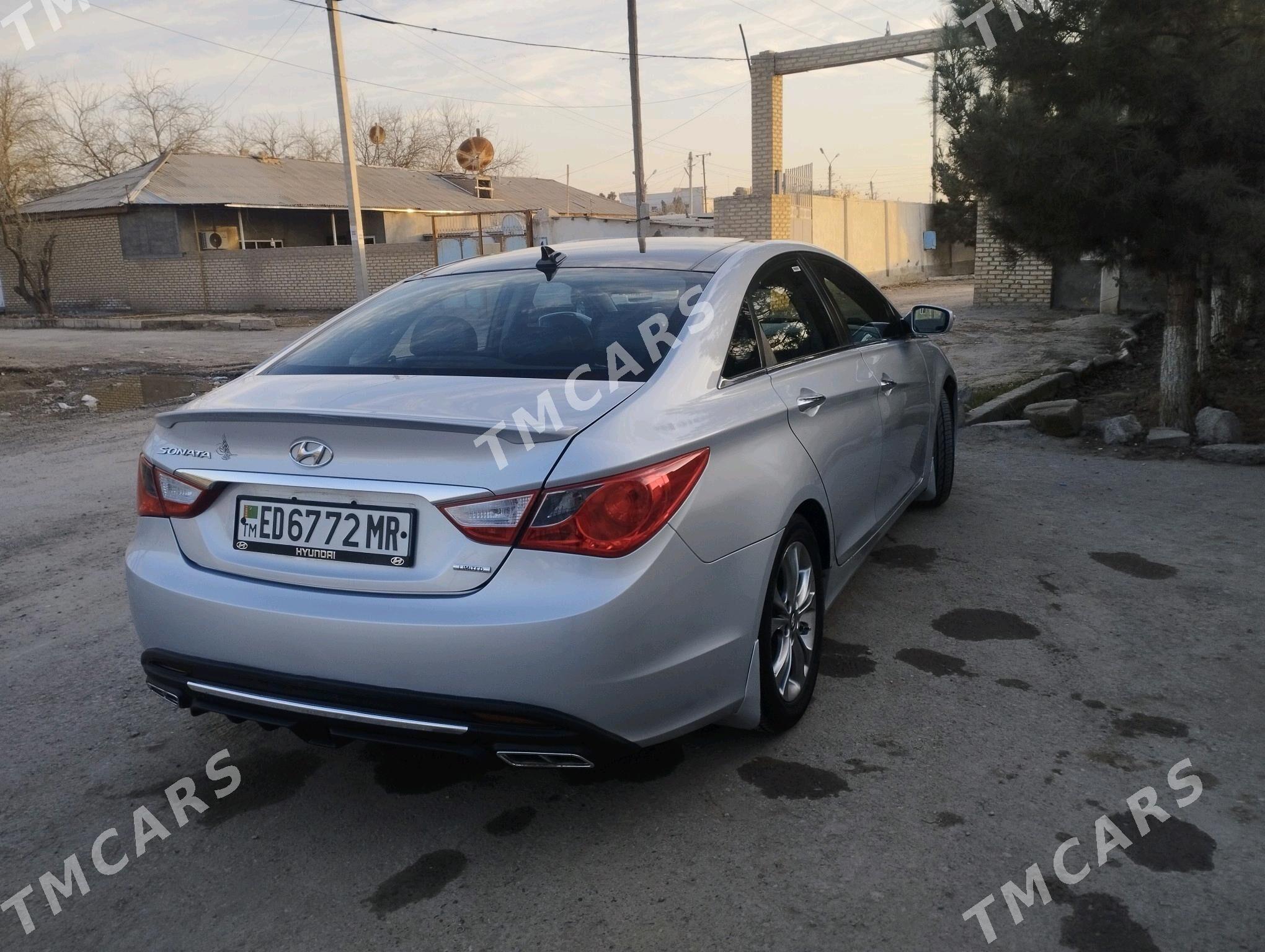 Hyundai Sonata 2011 - 150 000 TMT - Мары - img 10