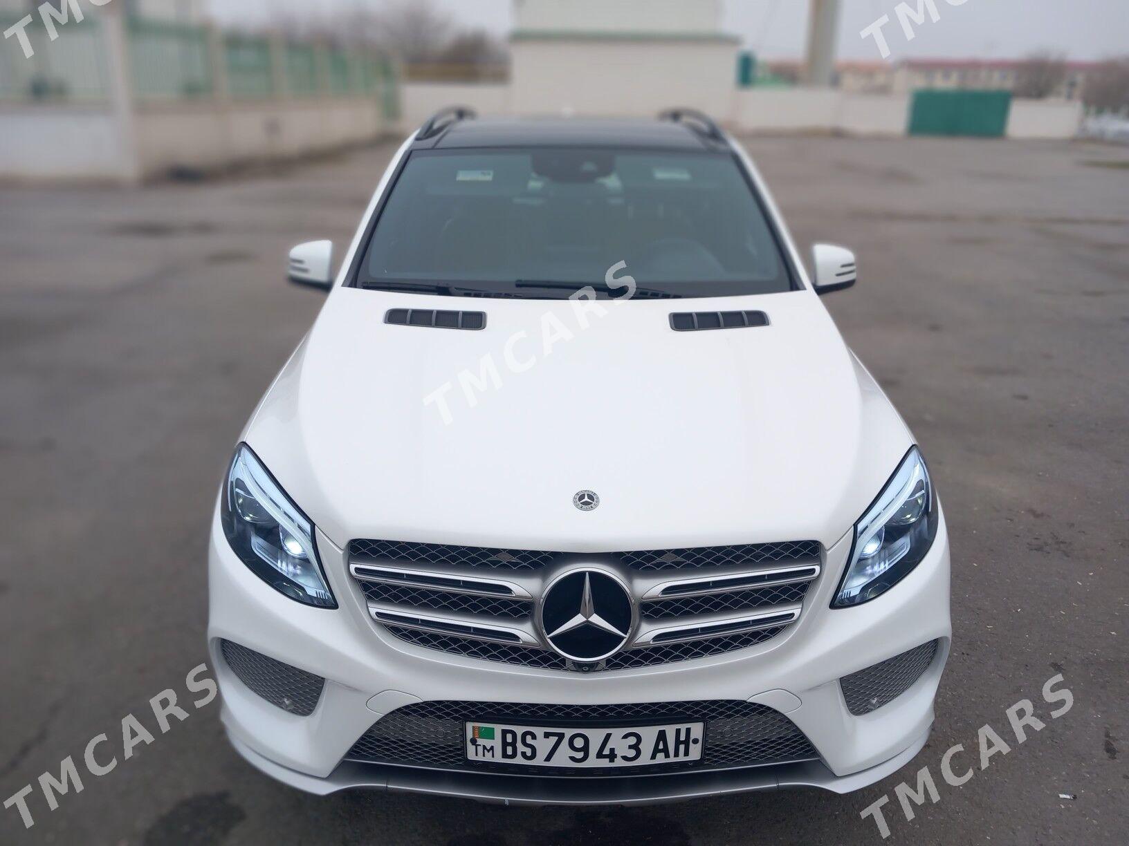 Mercedes-Benz GLE 43 2017 - 1 100 000 TMT - Aşgabat - img 3