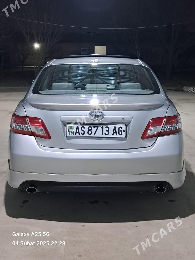 Toyota Camry 2010 - 200 000 TMT - Ашхабад - img 2