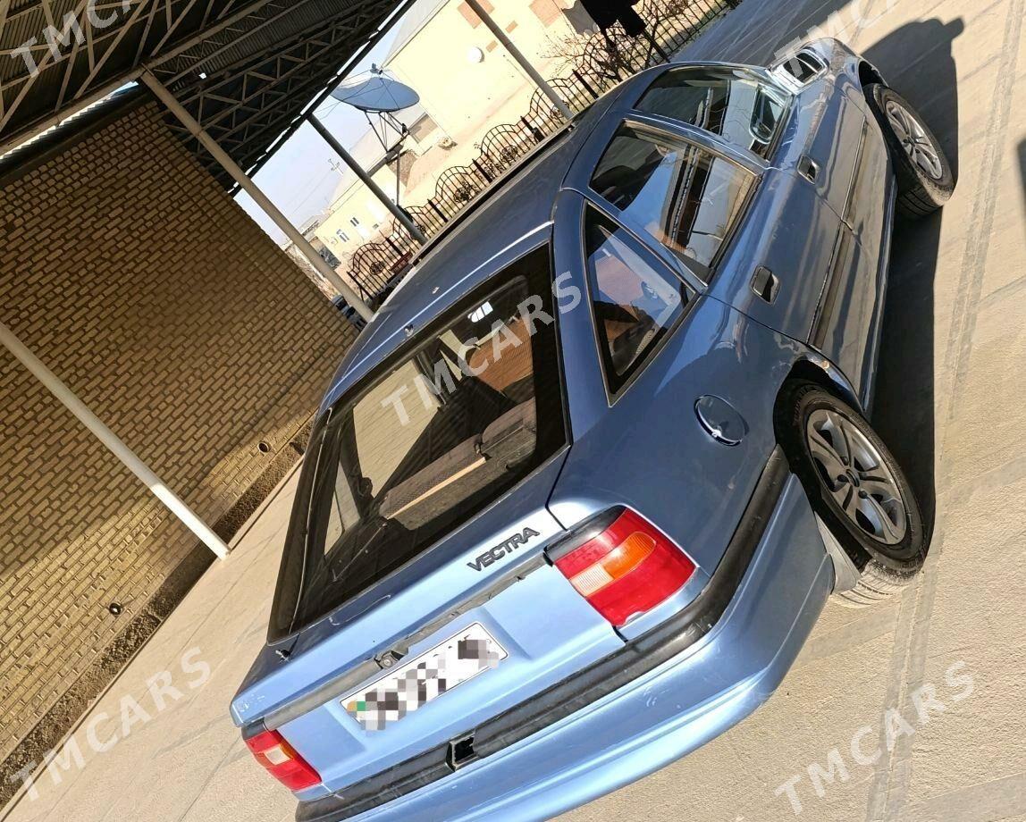 Opel Vectra 1993 - 32 000 TMT - Sakarçäge - img 2