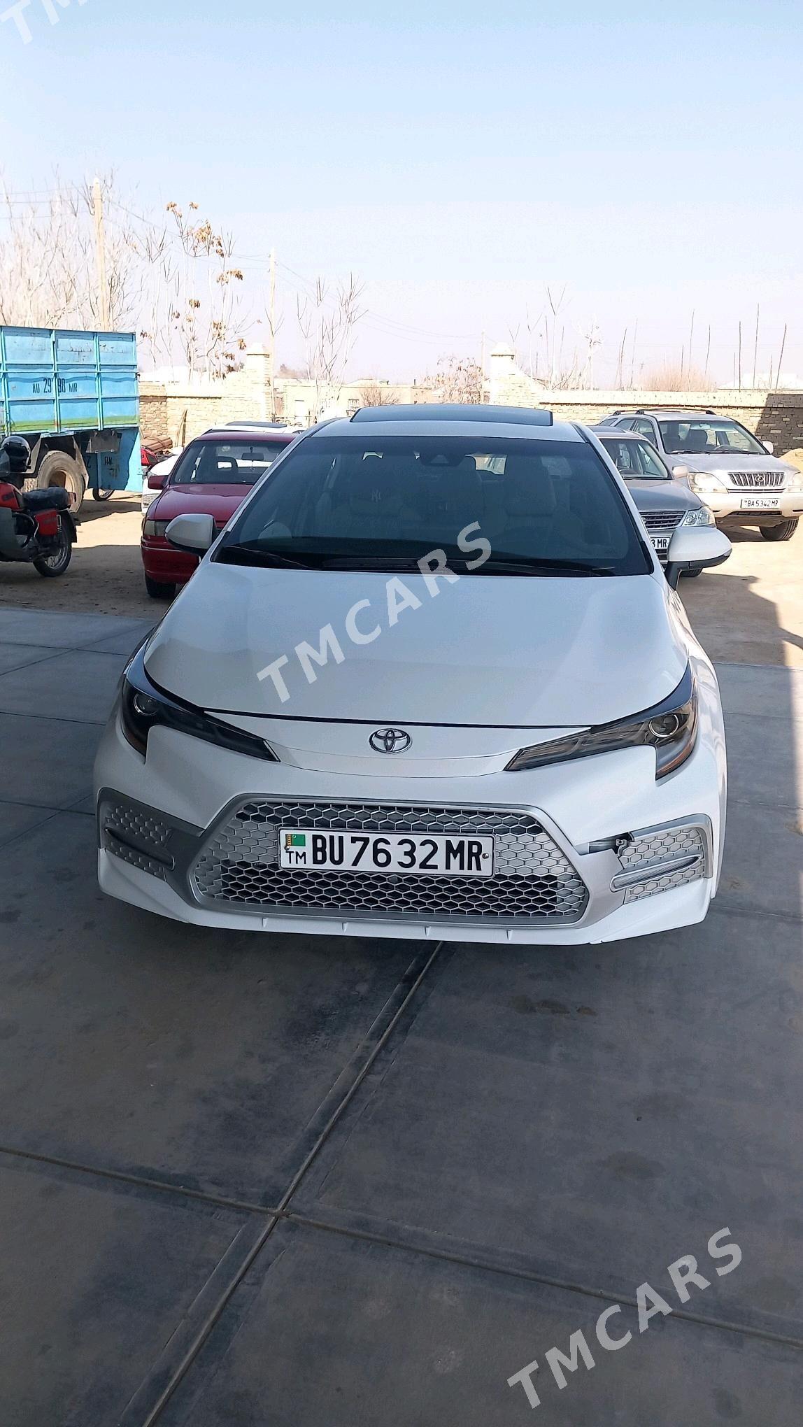 Toyota Corolla 2022 - 245 000 TMT - Ёлётен - img 3