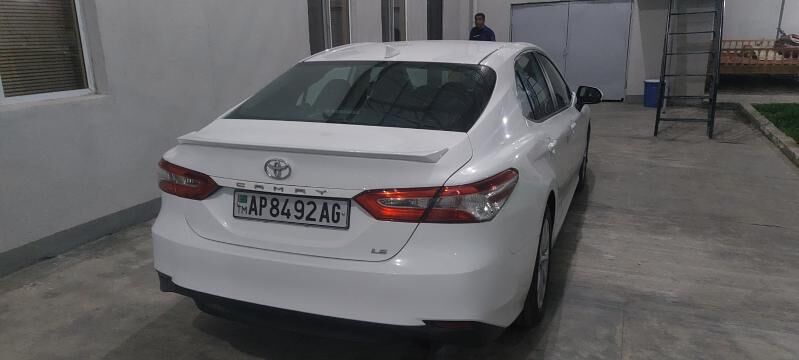 Toyota Camry 2019 - 290 000 TMT - Ашхабад - img 4