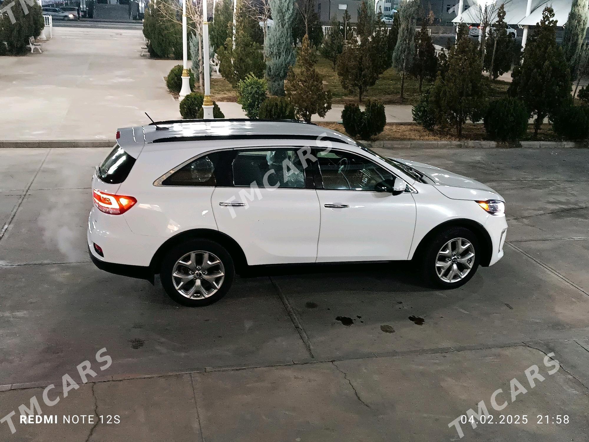 Kia Sorento 2019 - 270 000 TMT - Büzmeýin - img 10