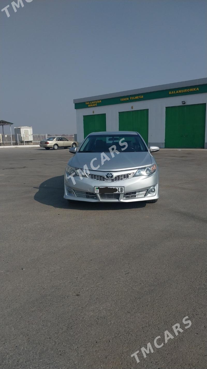 Toyota Camry 2012 - 220 000 TMT - Туркменабат - img 4