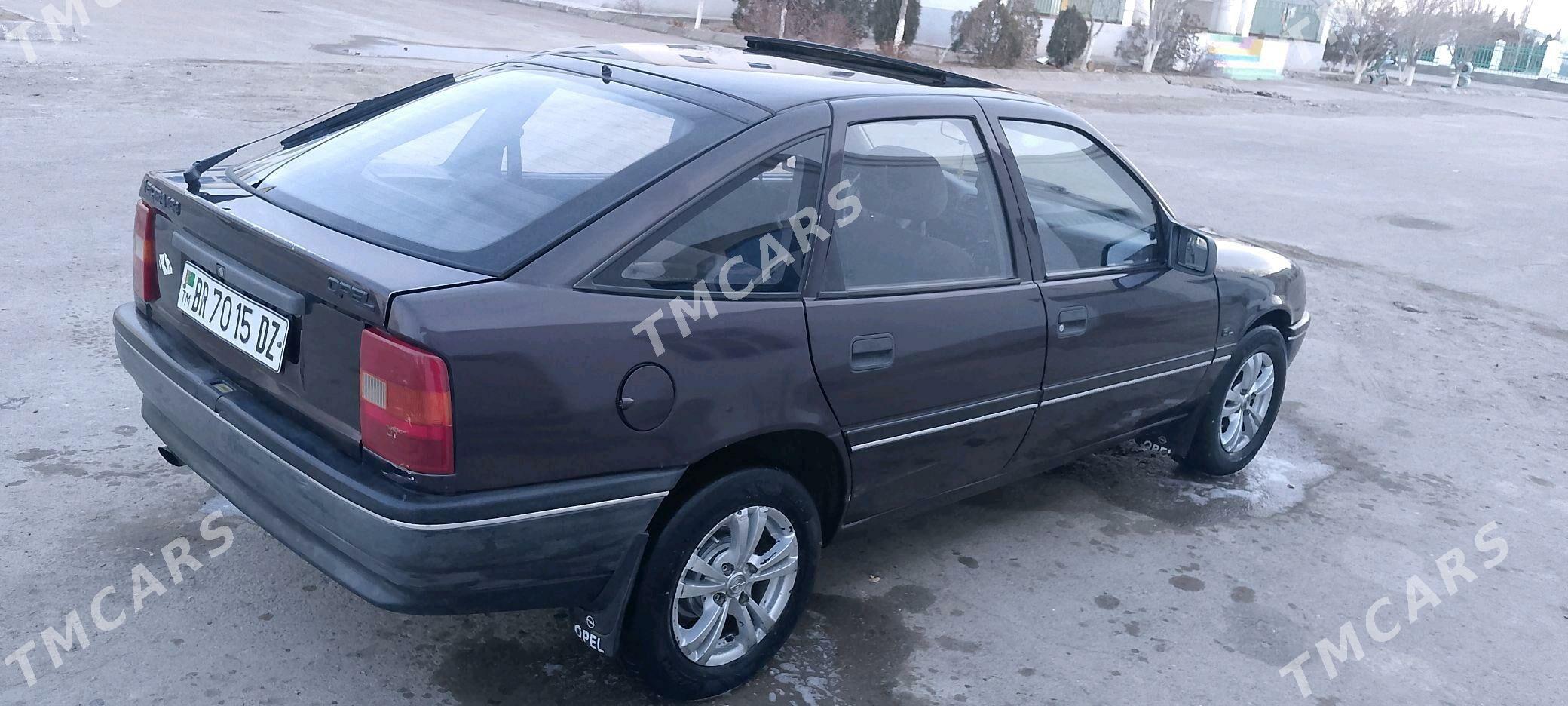 Opel Vectra 1992 - 32 000 TMT - Daşoguz - img 2