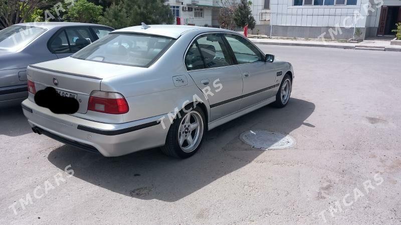 BMW E39 2002 - 75 000 TMT - Türkmenbaşy - img 4