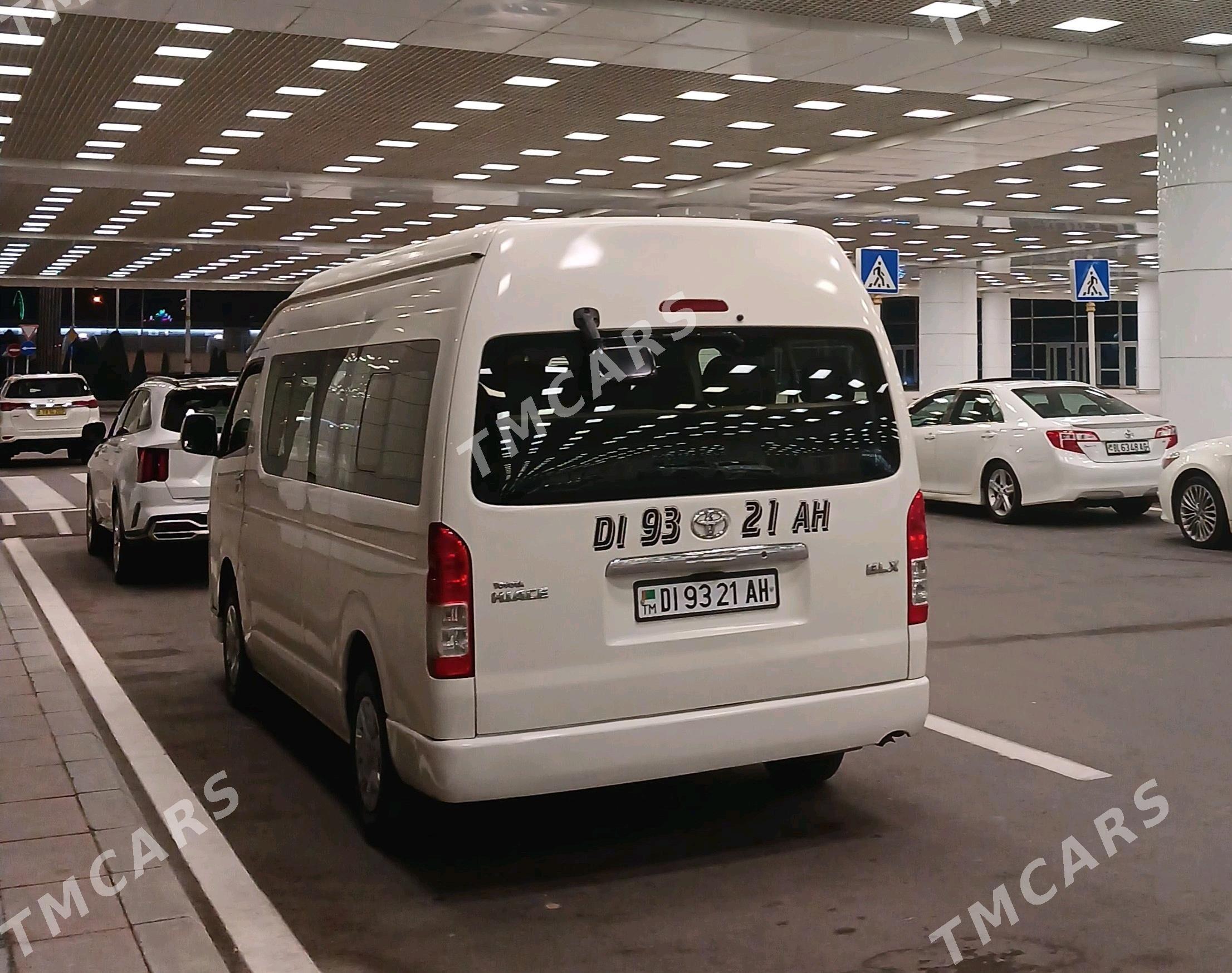 Toyota Hiace 2015 - 460 000 TMT - Gökdepe - img 2