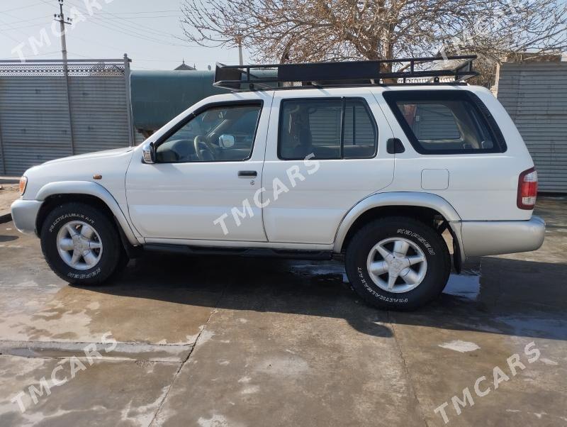 Nissan Pathfinder 2000 - 65 000 TMT - Мары - img 3