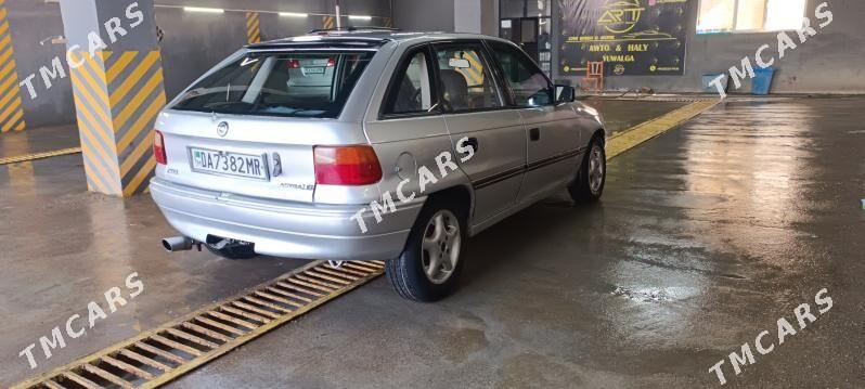 Opel Astra 1992 - 25 000 TMT - Mary - img 5